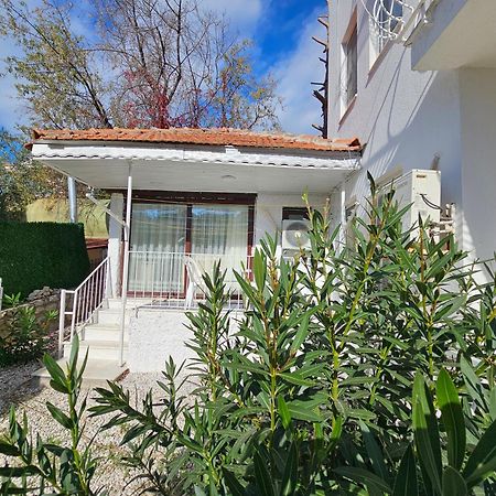 Kekik Azure Homes Oeluedeniz Fethiye Exterior foto