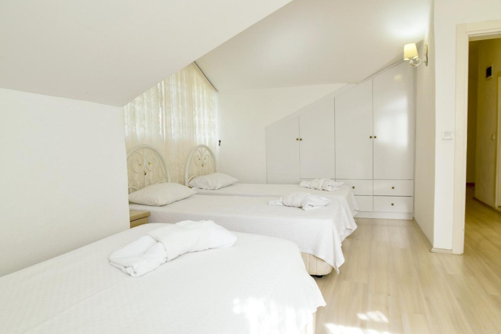 Kekik Azure Homes Oeluedeniz Fethiye Zimmer foto